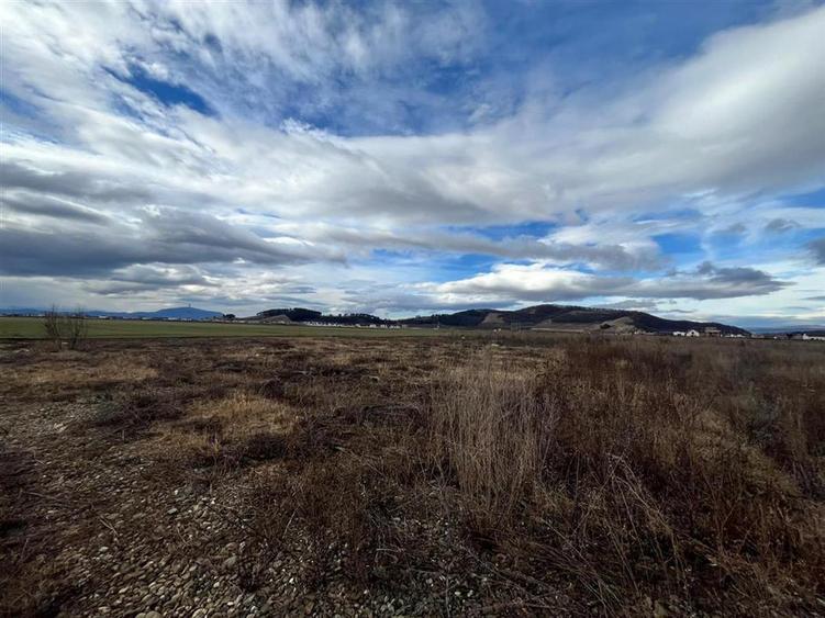 Teren Intravilan 930 mp, Harman - 1