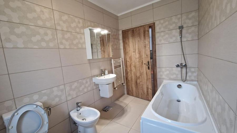 Casa individuala Miroslava langa LeGaga - 2