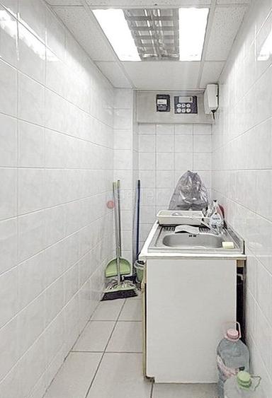 Vad Comercial Ridicat, Vizibilitate maxima - 11