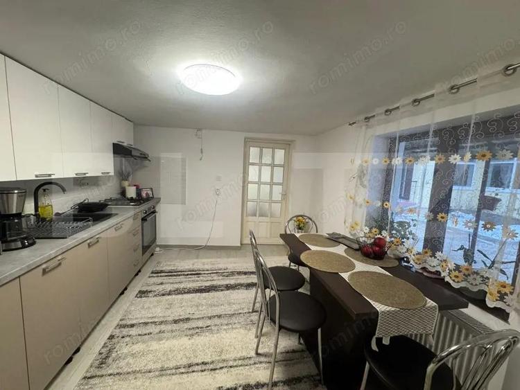 Casa cu 4 camere in Vetel - 8