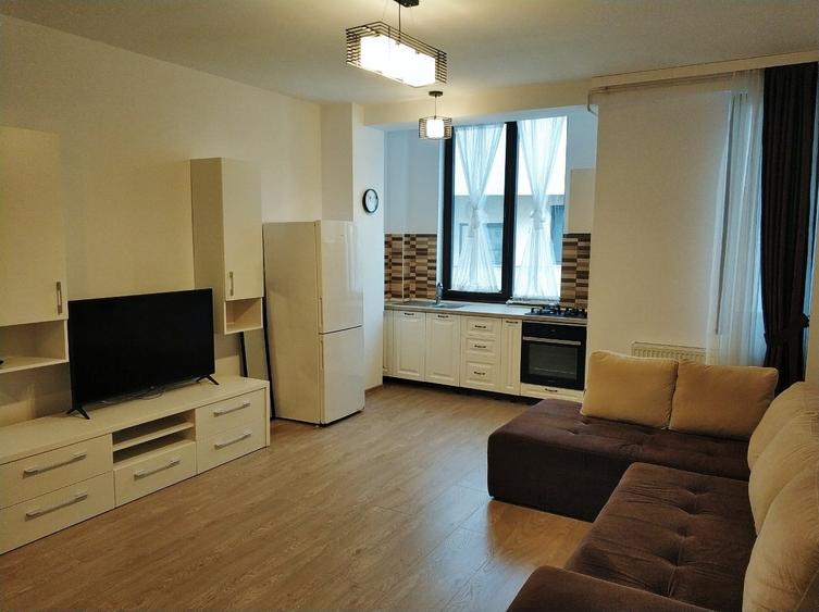 Apartament cu 2 camere decomandat în Palazu Mare