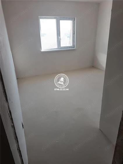 Apartament 4 camere de vanzare Centru, - 1