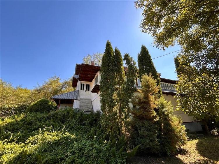 Oportunitate de investitie - 40.000 mp - constructii si teren - 5