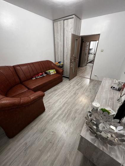 Inchiriez apartament 3 camere parter in progresu - 3