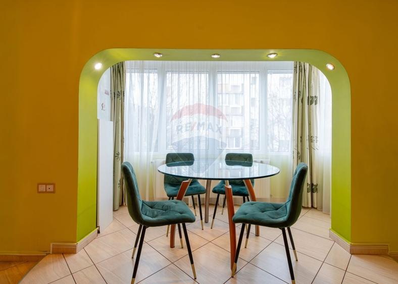 DE INCHIRIAT Apartament cu 4 camere în zona Scriitorilor - 10