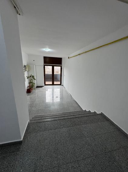 Studio 40 mp Ovidiu Zona Centrală Mobilat Utilat Bloc Nou - 18