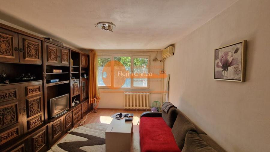 2 camere Politahnica - Lujerului