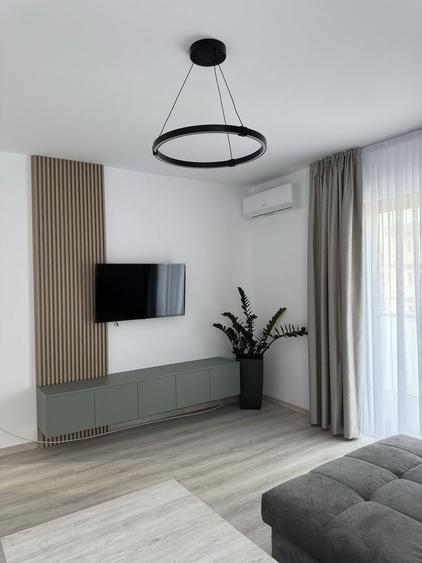 Apartament cu 2 camere decomandat în Cristian