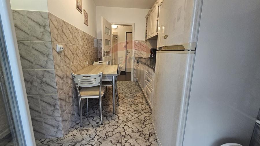 Apartament 3 camere spatios cu balcon inchis | Zona Racadau - 10