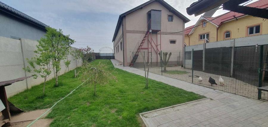 Vand casa parter 120 mp,teren 1000 mp + foisor si bucatarie vara 50 mp - 3