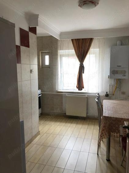 Inchiriez Ap.3 camere Gavana 3 - 5