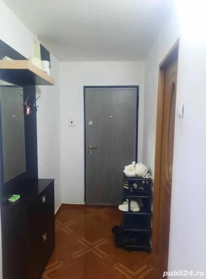 vand apartament cu 4 camere - 4