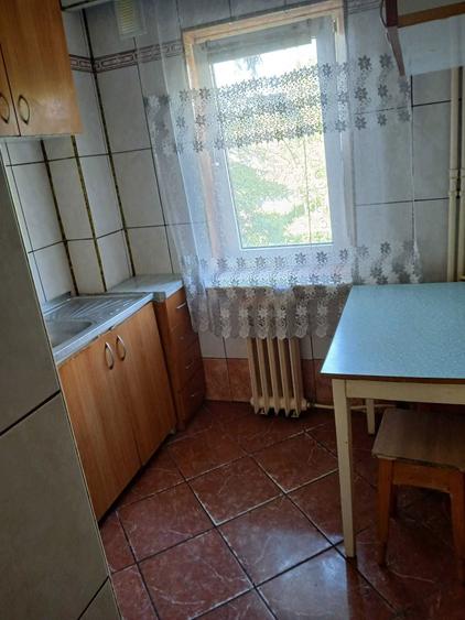 Inchiriez apartament 2 camere Trivale Pitesti - 2
