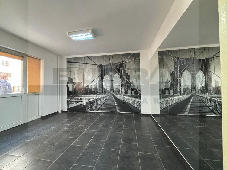 Spatiu de birou, 2 cai acces, terasa, zona Big - 1