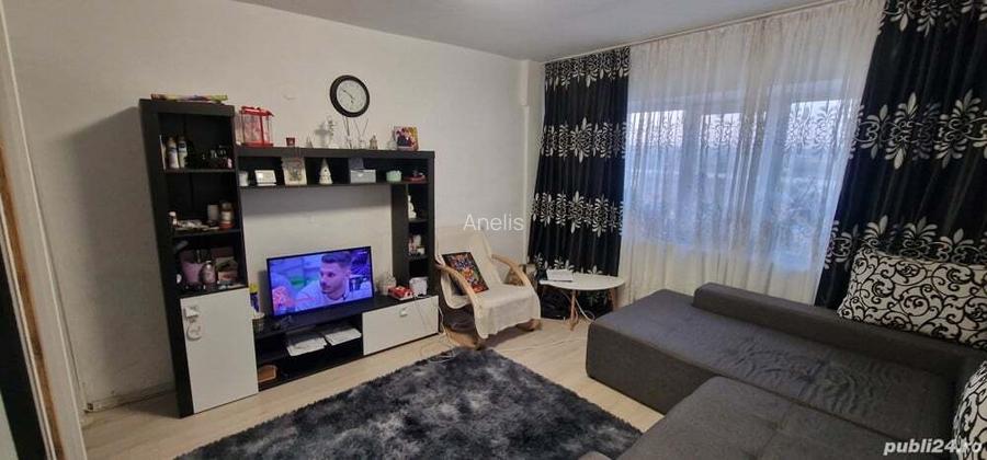 Garsoniera decomandata de vanzare zona Rotunda. 37.000 euro NEGOCIABIL Garsoniera decomandata de vanzare zona Rotunda. 37.000 euro NEGOCIABIL
