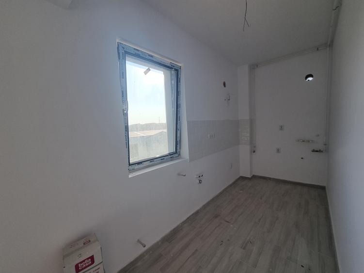 Oportunitate, ULTIMUL APARTAMENT,bloc cu lift,tva inclus,comision 0% - 3