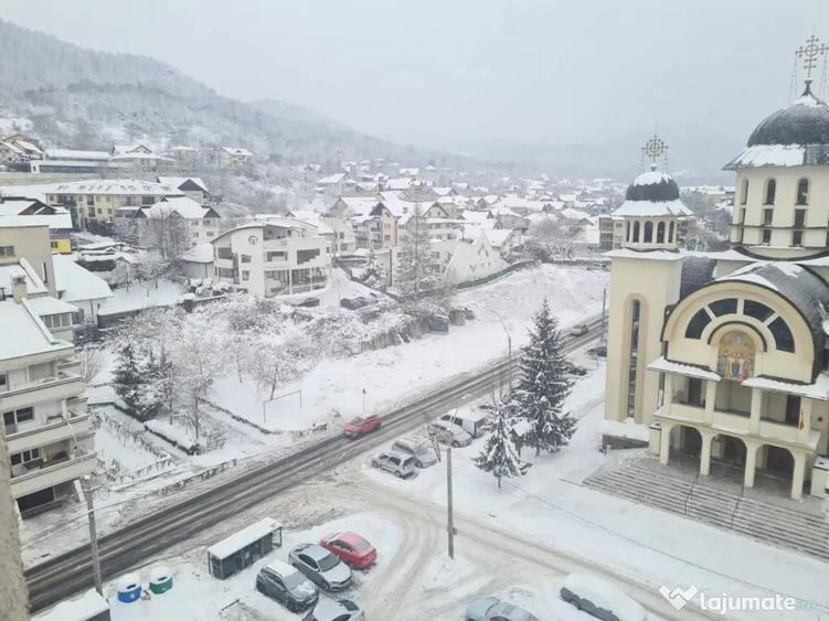 Apartament 3 camere cartier Sasar - 2