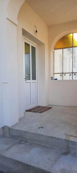 Casă cu 3 camere cu Teren 860 Mp în Târgu Ocna