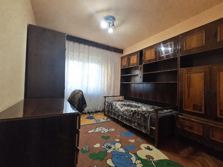 Proprietar – apartament 3 camere, 70 mp, etaj 1, garaj inclus | Girocului - 6