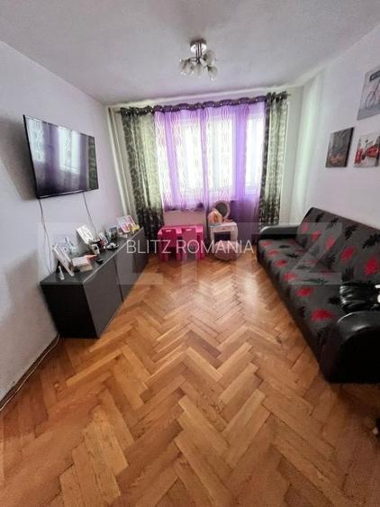 Apartament de vanzare, cu 2 camere, 47 mp, zona Bulevardul Mihai Viteazul