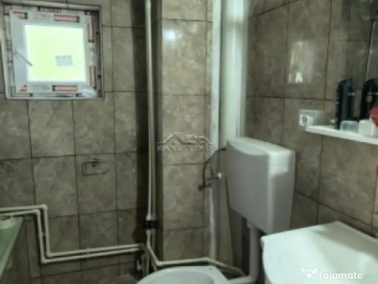 Casa de vacan?a / locuin?a permanenta zona centra - 7