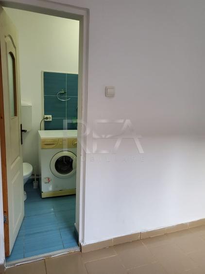 Casa de vanzare in zona bulevardului Decebal - 12