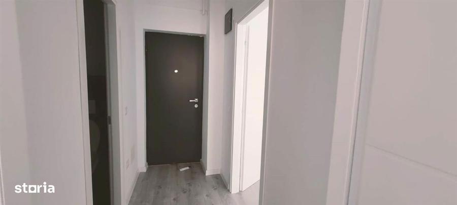 1 Cam Decomandat Capt Cug Visoianu Etaj Intermediar - 4