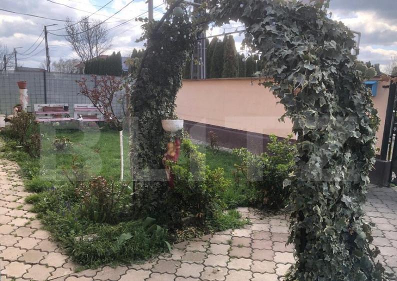 Casa cu 3 camere si anexe, 170 mp, zona Carpati 2 - 1