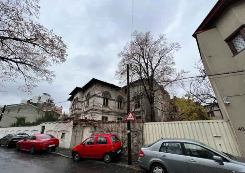 Casa de vanzare, ultracentral, 1912mp teren, o bucata din - 3