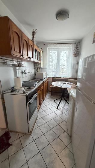 De inchiriat apartament cu 2 camere pe termen lun, complet mobilat si utilat - 2