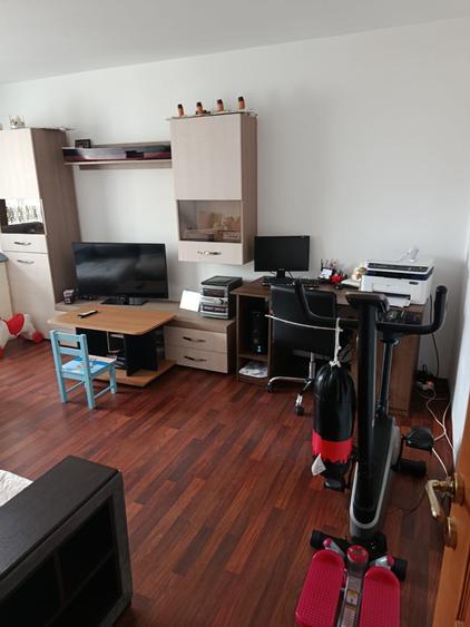 Vand sau schimb apartament cu 3 camere - 6
