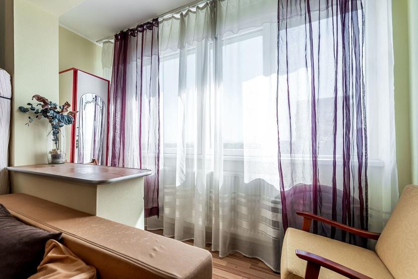 Apartament cu 2 camere decomandat, mobilat în Podgoria