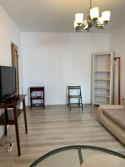 Centru-Tomis Mall-Apart 3 cam dec et 2/4 mob utilat preț 400 euro - 4