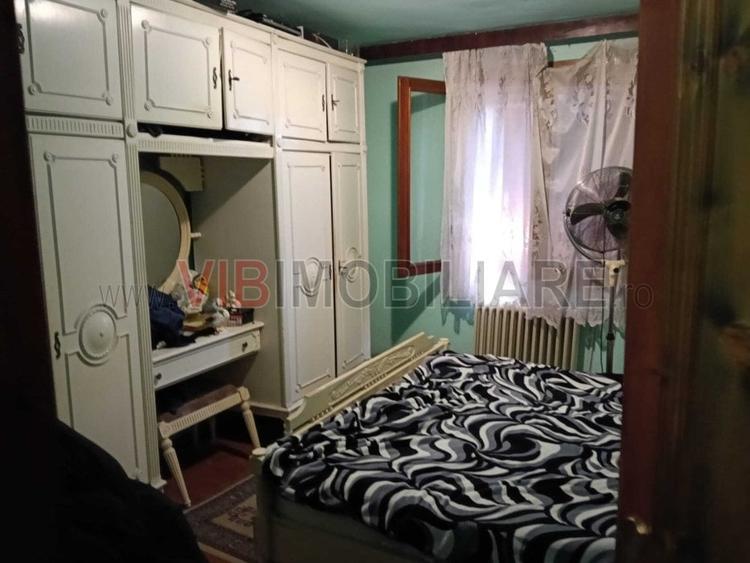 Casă spațioasă de vânzare | Parter + Etaj | Ideală pentru locuință sau activitat - 6