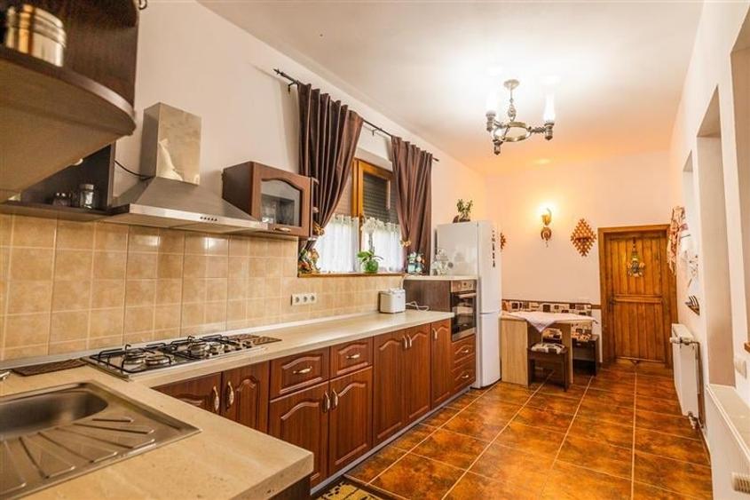 FILM! Pachet complet pt turism si/sau rezidenta, Tohanita, Zarnesti, Brasov - 42