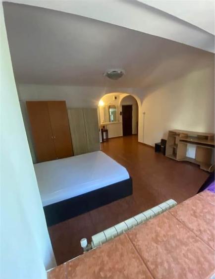 Apartament 1 camera decomandat etaj 1 Gara 107.000 euro - 3