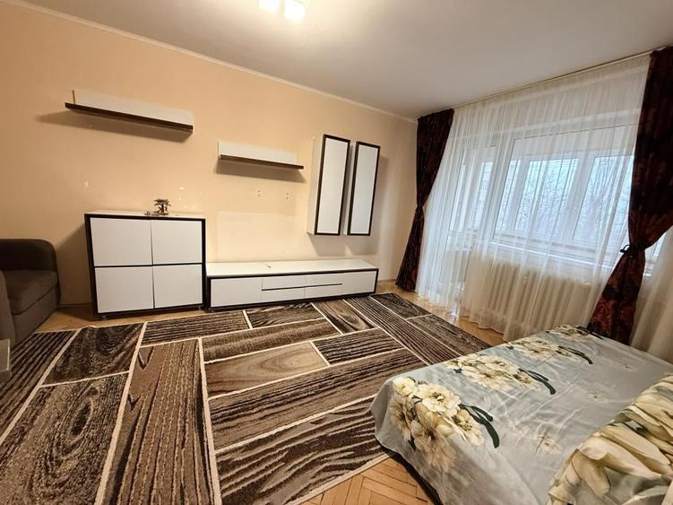 2 camere decomandate | 300 m Metrou Nicolae Grigorescu | Titan | Comision 0 - 1