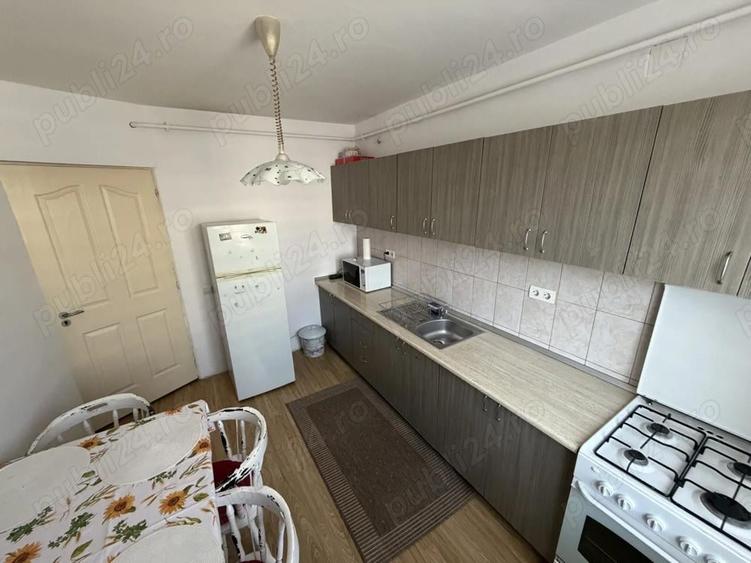 Inchiriez ap 40 mp cu parcare, zona Kik Cetatii - 3