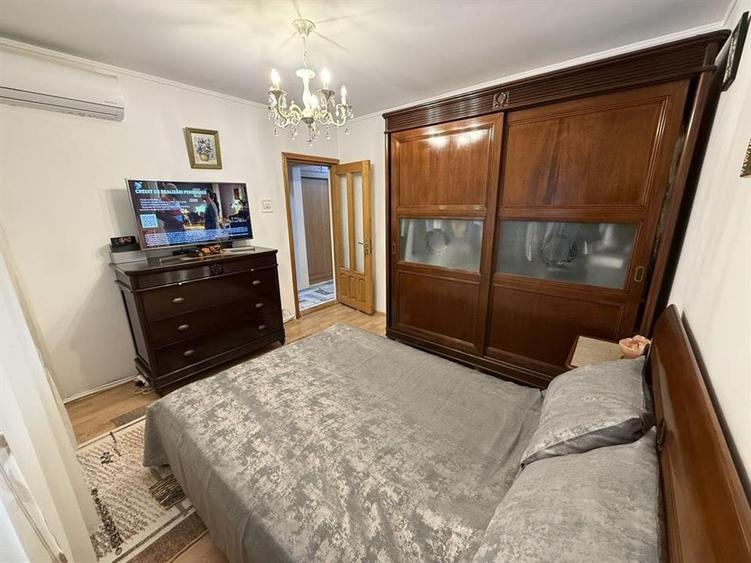 3 camere - DECOMANDAT - zona Dancu - 1