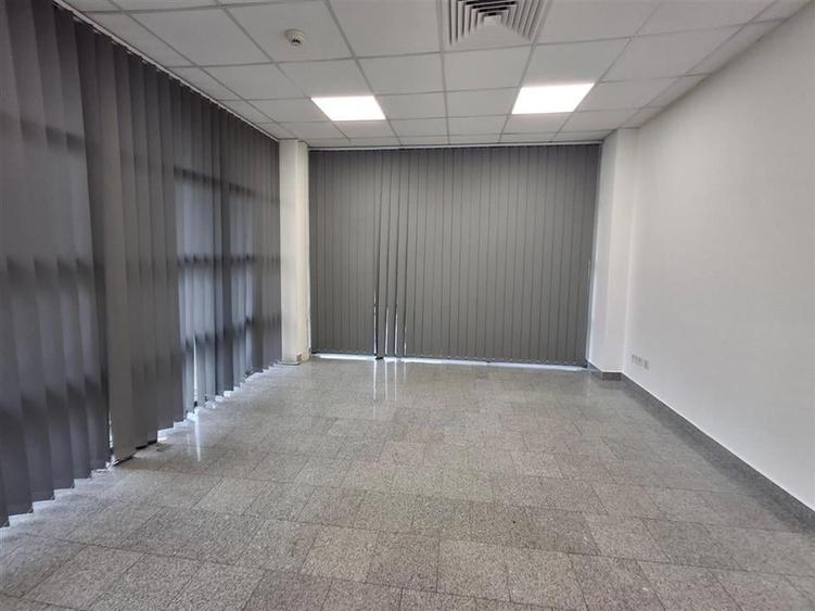 Spatiu comercial 200mp zona Centrala - 12