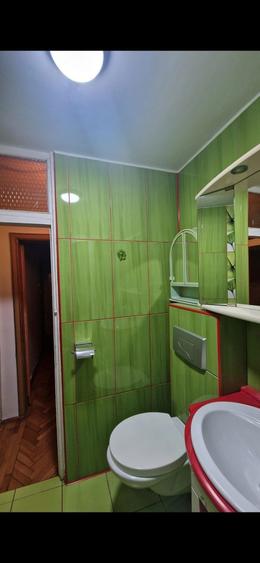 Proprietar apartament 4 camere la metrou gorjului - 1