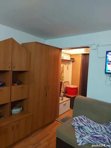 Apartament de vanzare - 4