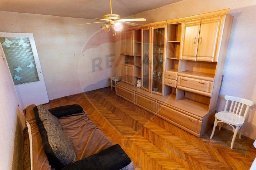 Apartament 2 camere de vanzare, Hunedoara - 4