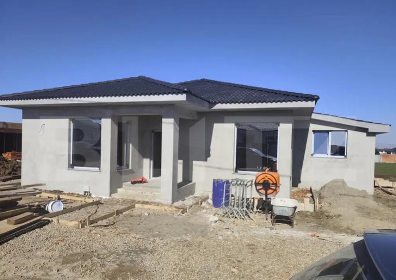 Casa individuala Santandrei cu placa de beton si gard imprej - 6