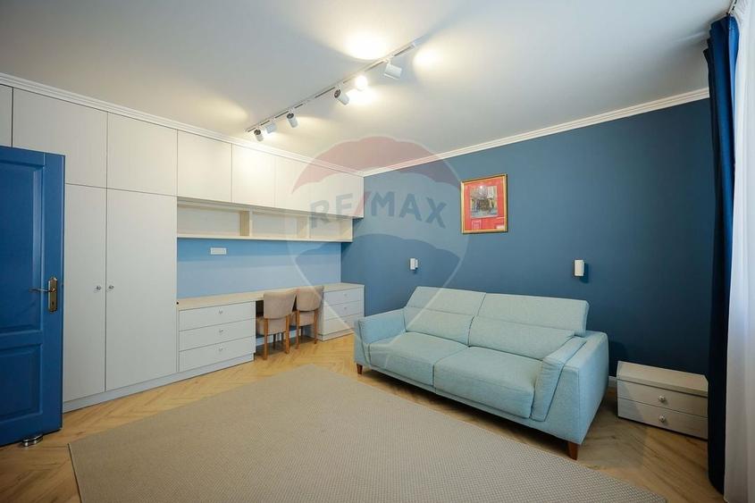 Casa de inchiriat cu 3 camere, Ultracentral-Parcul Bratianu, Oradea - 17