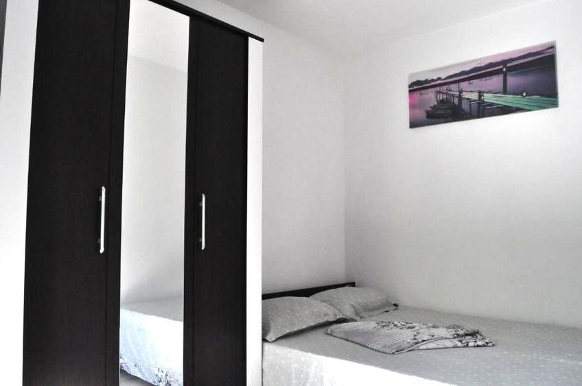 cireșica-2 camere etaj 1 - 5