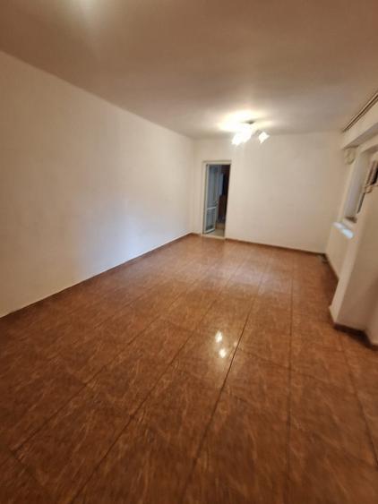 Capitol, imobil P+1, IDEAL BIROURI, 150 mp., curte - 3