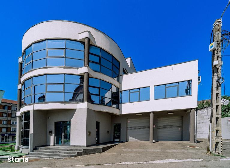 Spatiu comercial de 182mp cu parcare si vitrina - 1