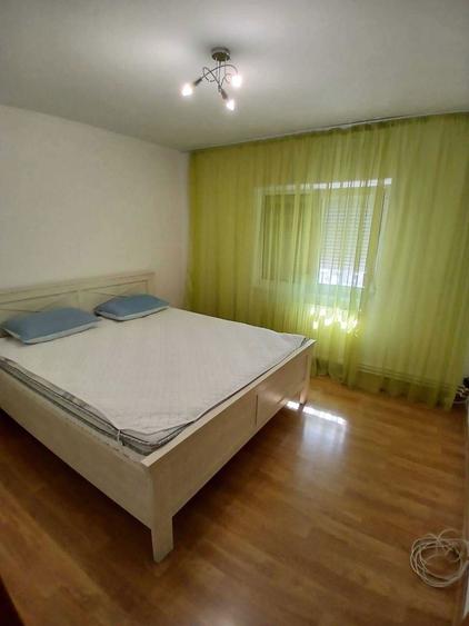 Apartament 2 camere, zona Buzaului. - 3