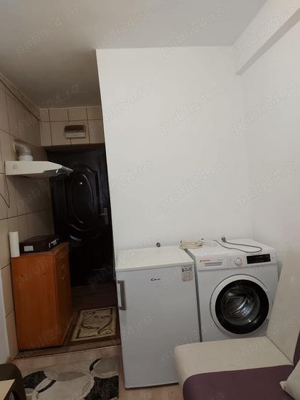 Garsonieră nedecomandată în Vest